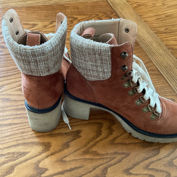 Mi.iM Camel Lace Up Suede Platform, Chunky Heel Ankle Boots, Women’s Sz 8.5 - Picture 2 of 12